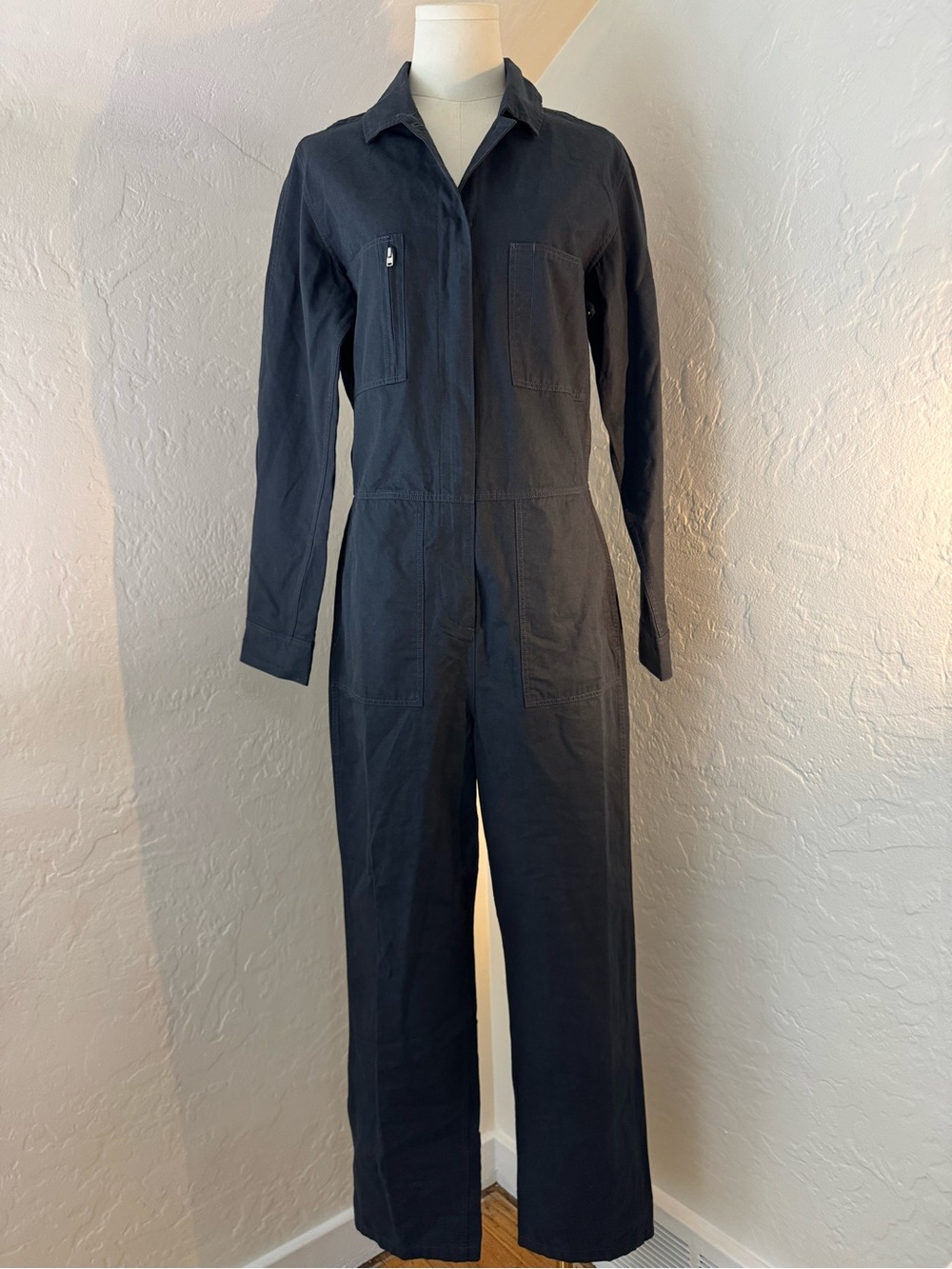 Outerknown Women’s Utility Jumpsuit Navy Organic Cotton Linen Size S NWT - Picture 2 of 13